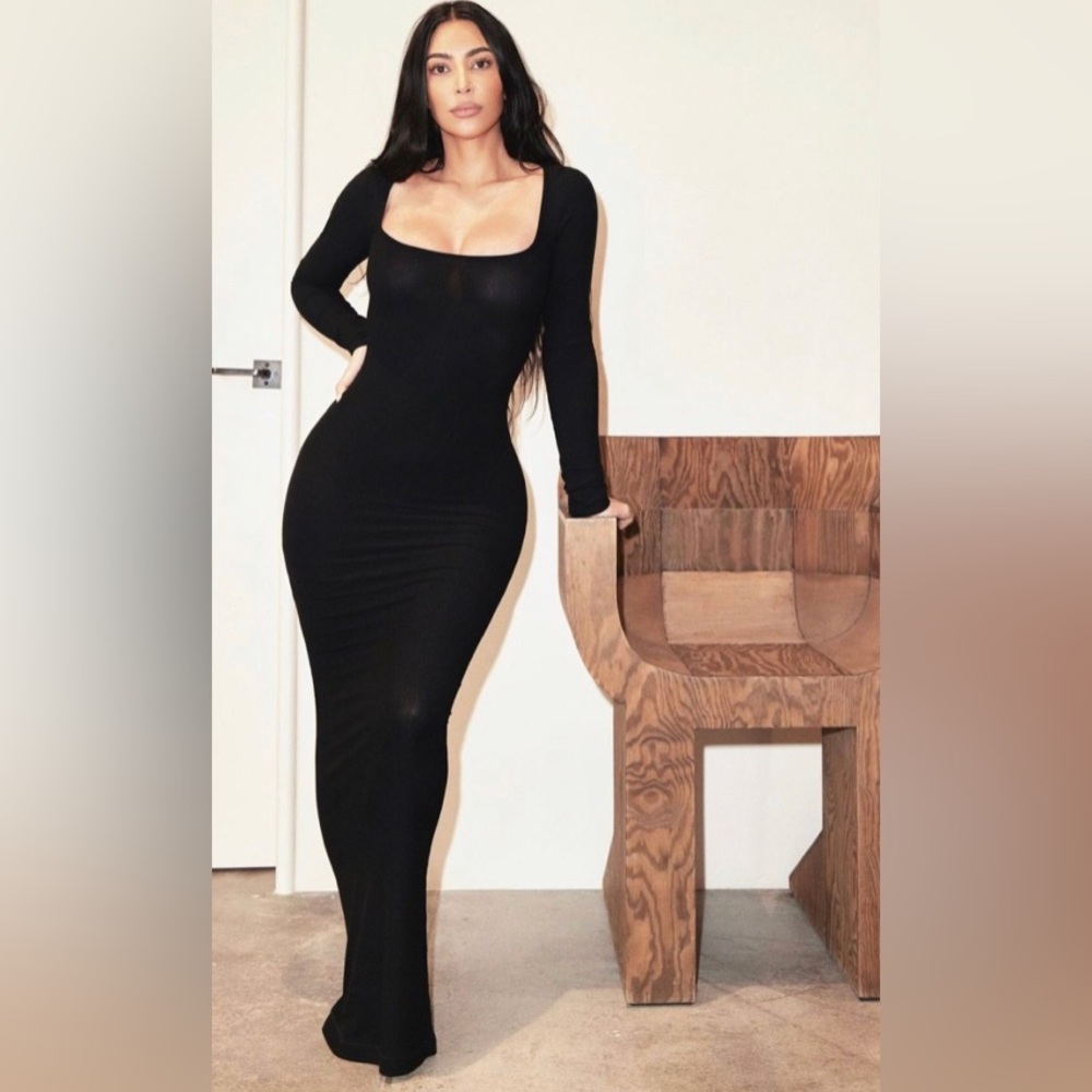 SKIMS long-sleeve scoop-neck maxi dress Black Ribbed Large
